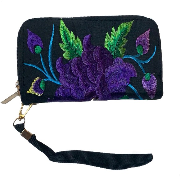 Hand Crafted Handbags - Embroidered Wristlet